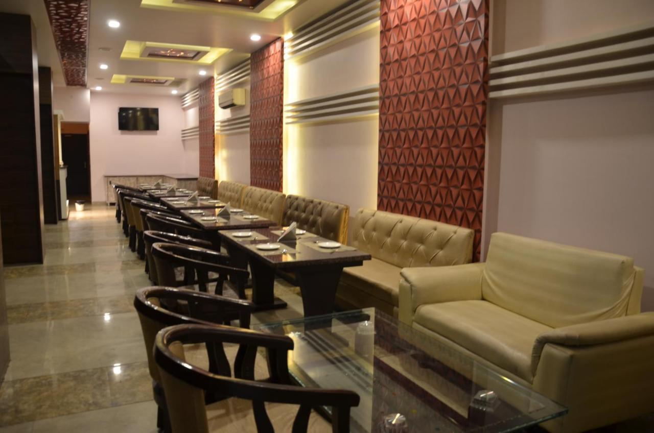 Hotel Nanda's